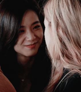 brown, blackpink and jisoo