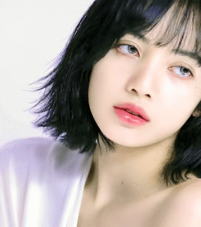 blackpink, gifs blackpink and Lalisa Manoban