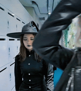 gif, itzy and ryujin